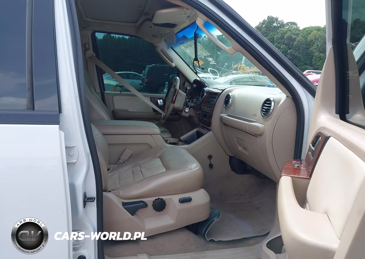 2004 Ford Expedition Eddie Bauer VIN:1FMFU18L14LA83523 - 5