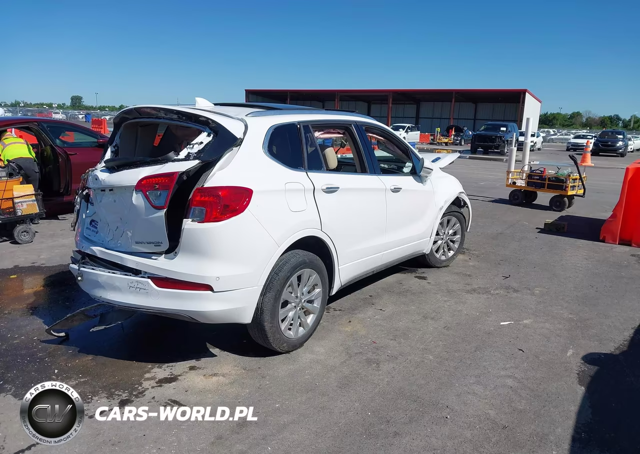 2018 Buick Envision Essence VIN:LRBFX2SA5JD051719 - 4