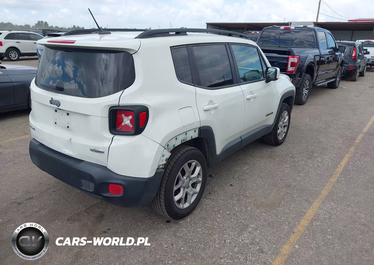 2016 Jeep Renegade Latitude VIN:ZACCJBBTXGPD12229 - 4