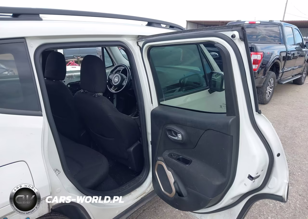 2016 Jeep Renegade Latitude VIN:ZACCJBBTXGPD12229 - 8