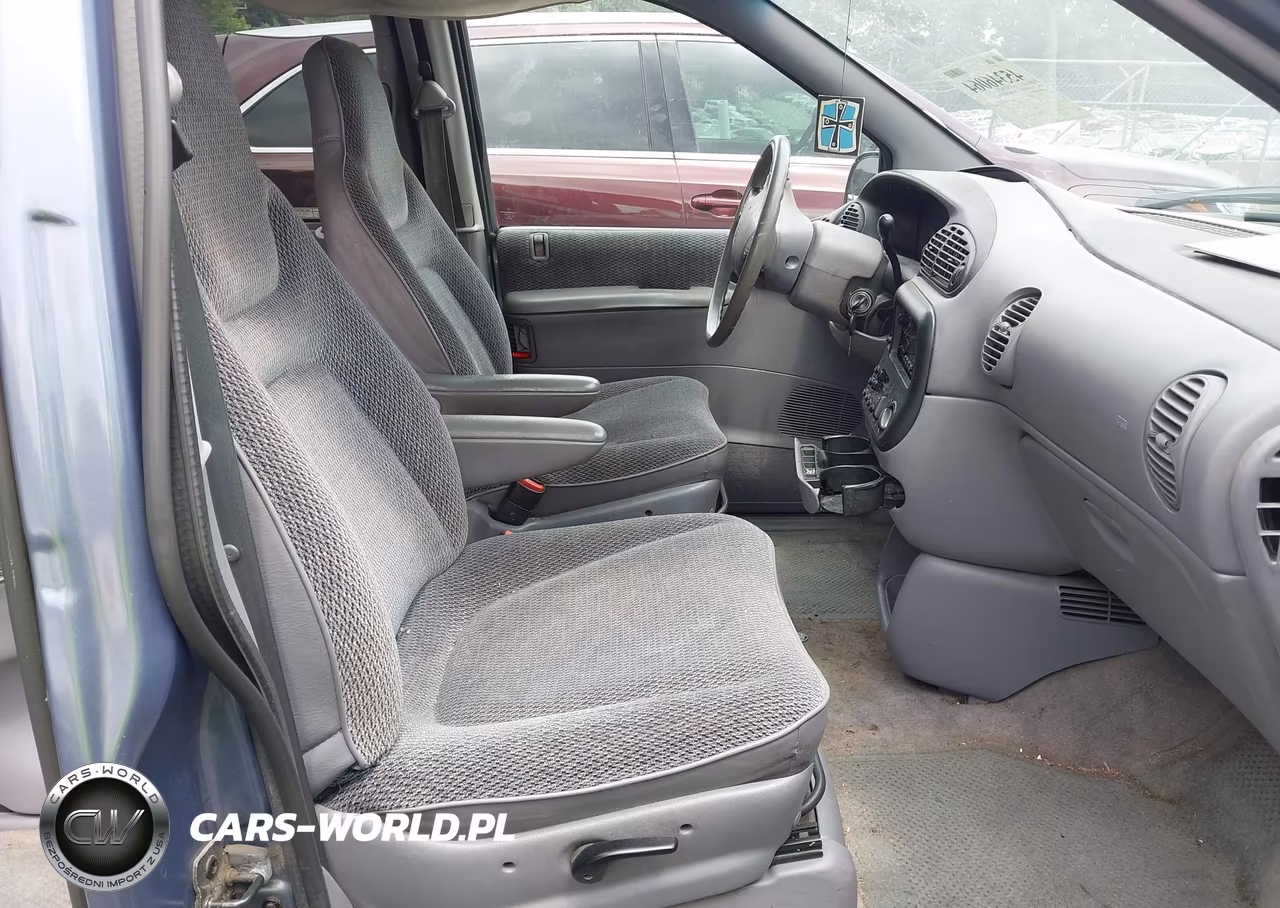 1996 Plymouth Grand Voyager Se VIN:2P4GP44R9TR839774 - 5