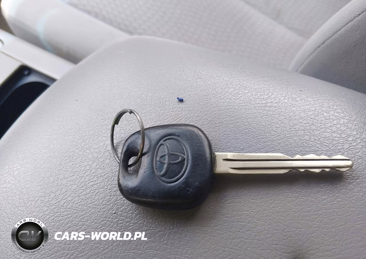 2011 Toyota Camry VIN:4T1BF3EK1BU687418 - 11