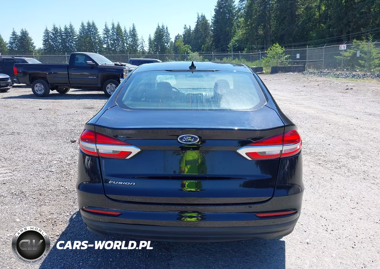 2020 Ford Fusion S VIN:3FA6P0G70LR201075 - 20