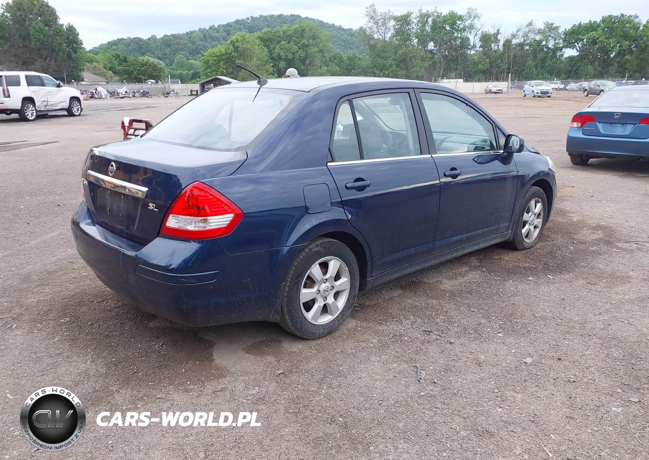 2008 Nissan Versa 1.8Sl VIN:3N1BC11E08L395699 - 4