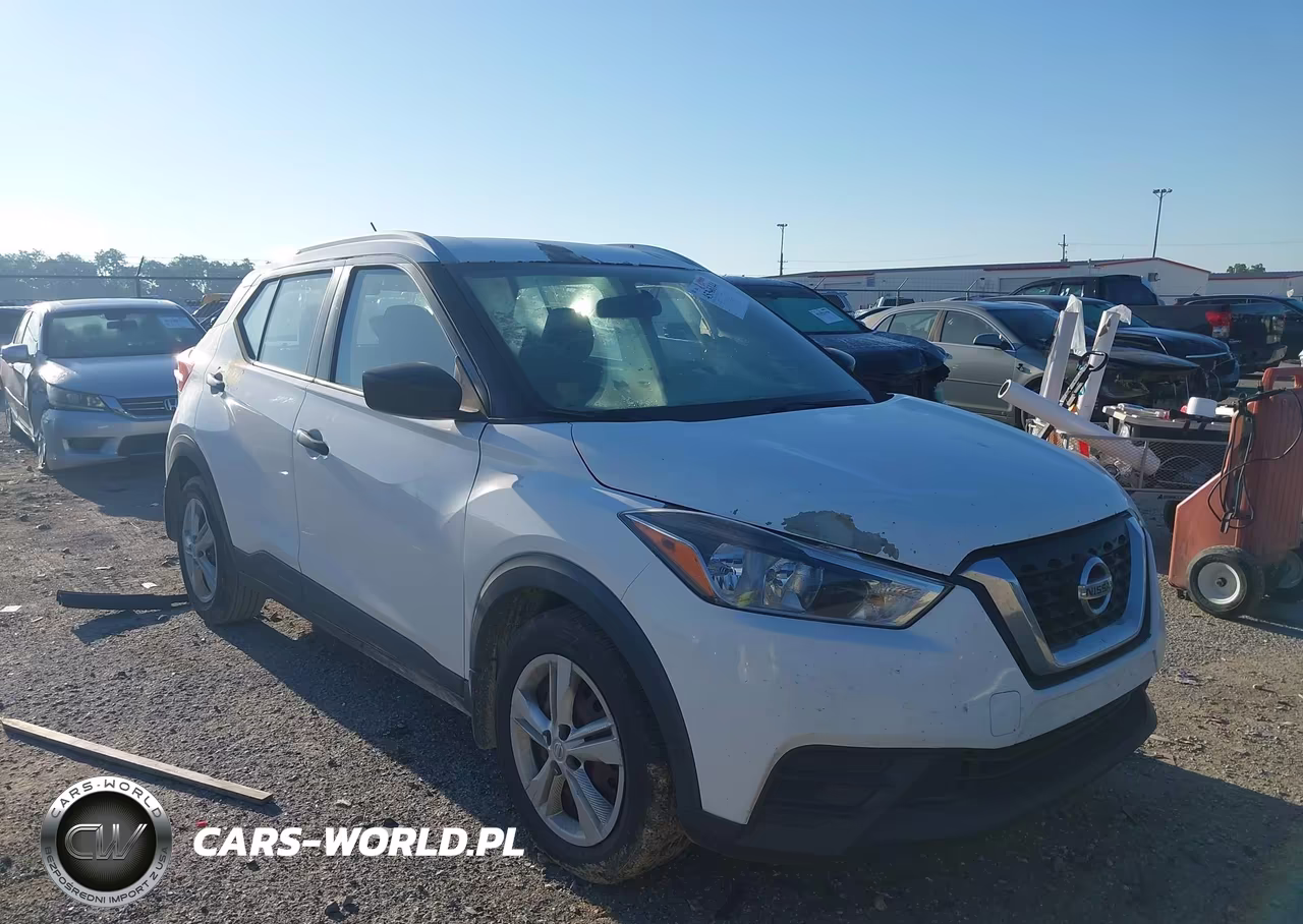 2018 Nissan Kicks S