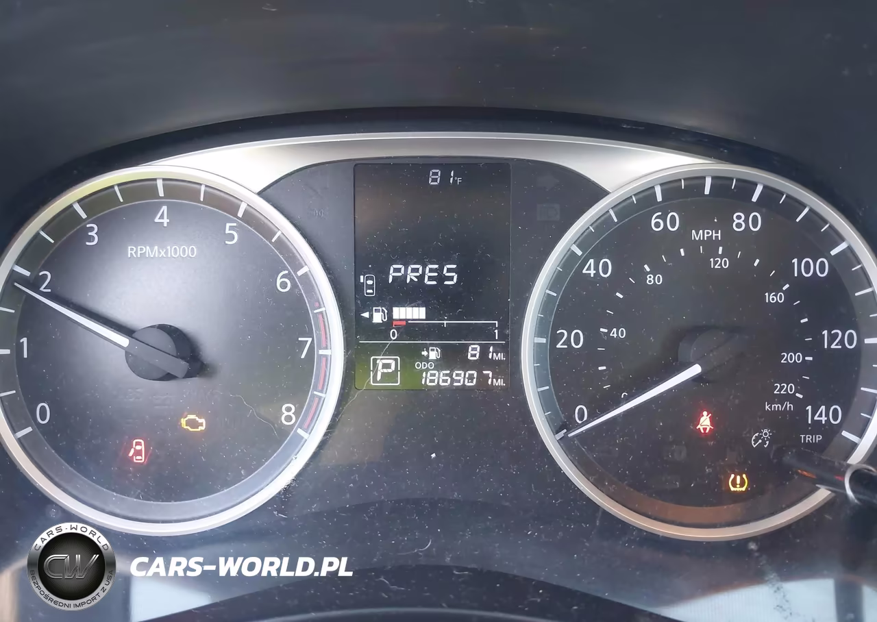 2018 Nissan Kicks S VIN:3N1CP5CU8JL540790 - 7