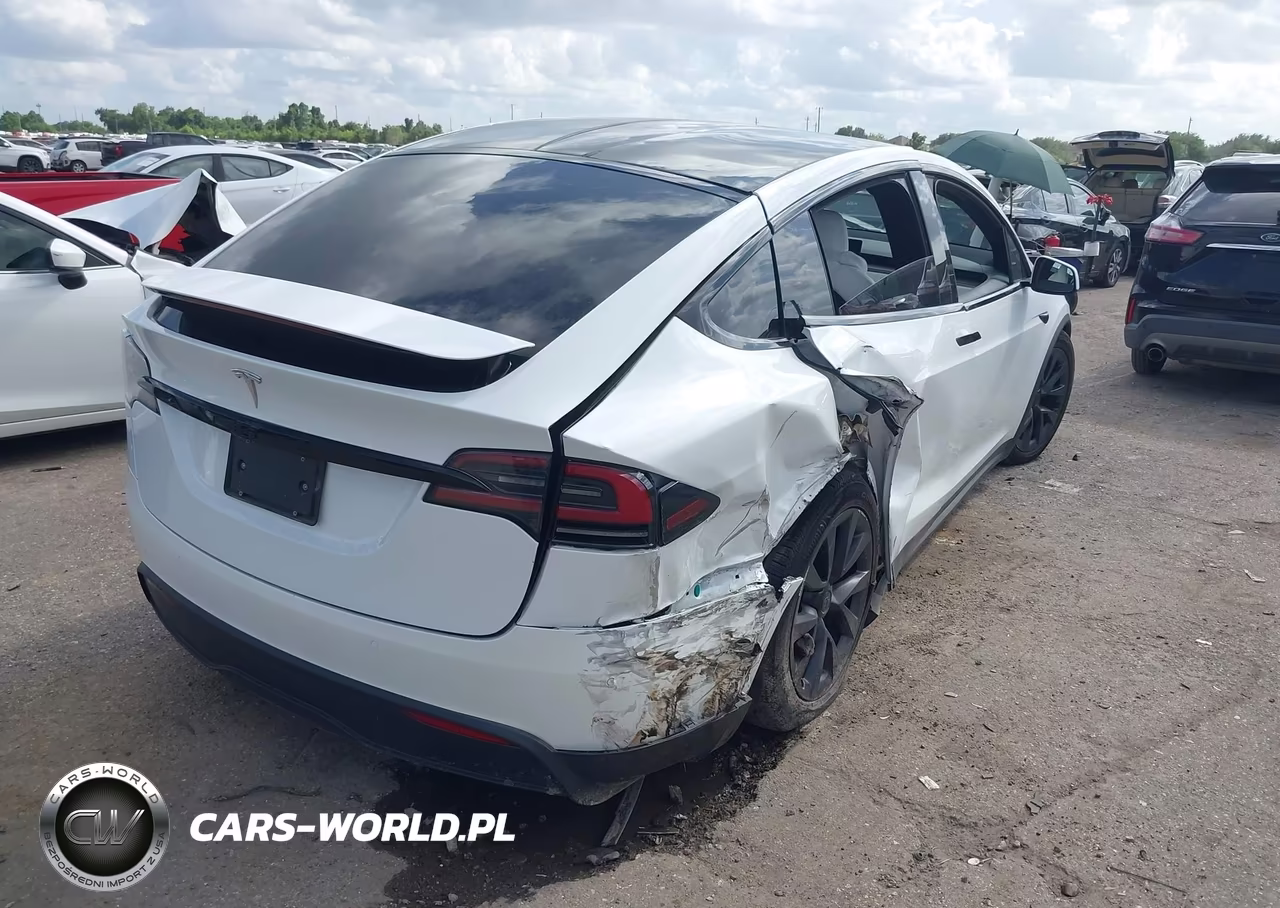 2022 Tesla Model X Dual Motor All-Wheel Drive VIN:7SAXCBE53NF355729 - 4