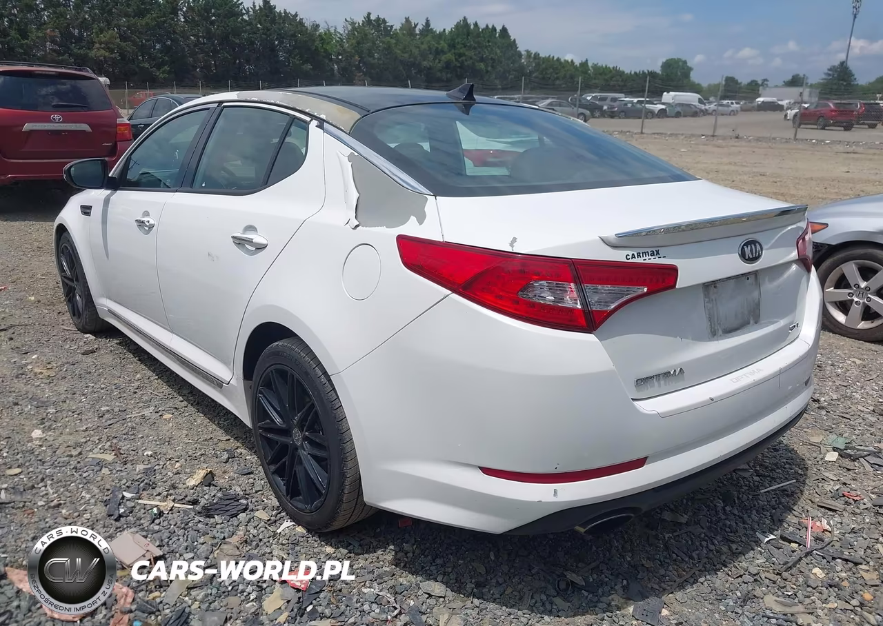 2013 Kia Optima Sx VIN:5XXGR4A63DG160148 - 3