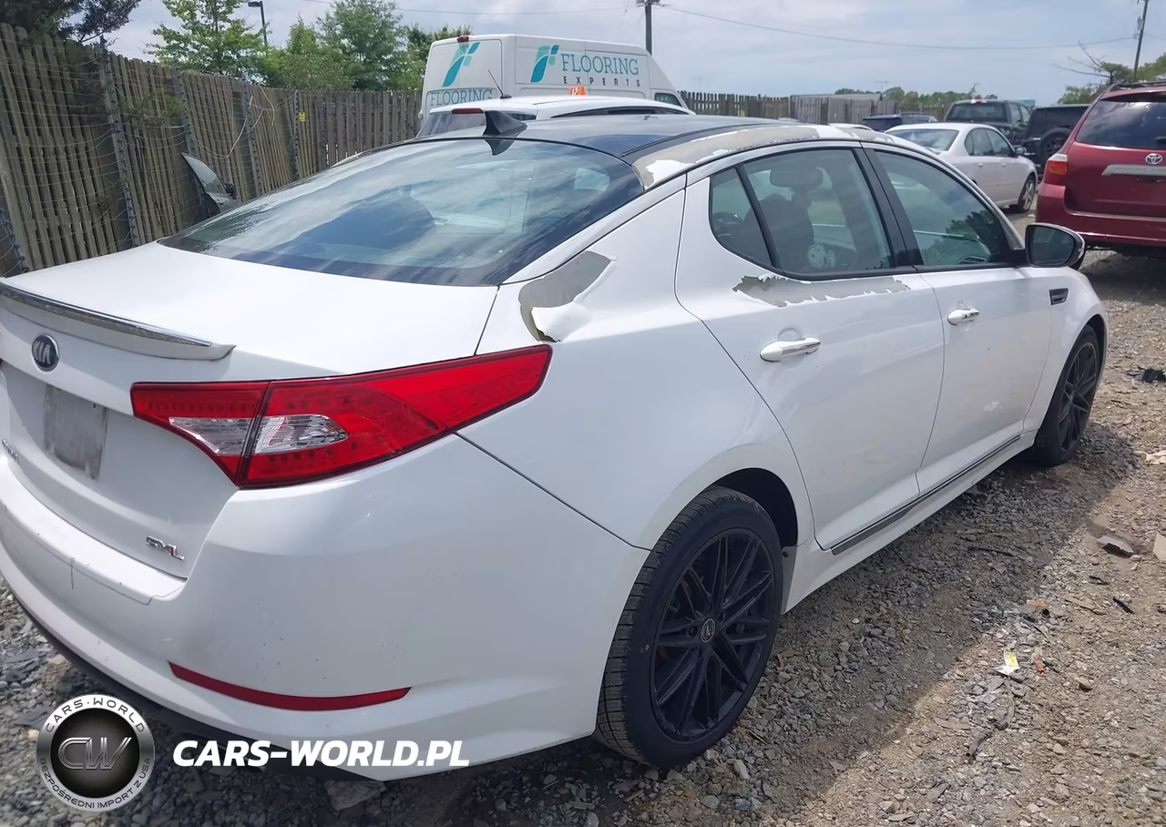 2013 Kia Optima Sx VIN:5XXGR4A63DG160148 - 4