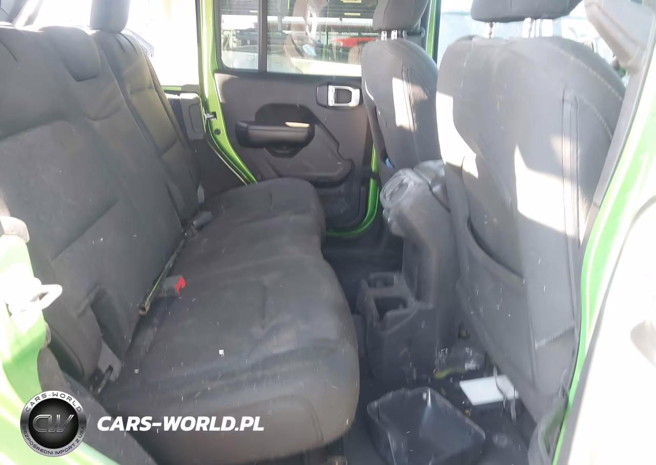 2019 Jeep Wrangler Unlimited Sport S 4X4 VIN:1C4HJXDG7KW616729 - 8