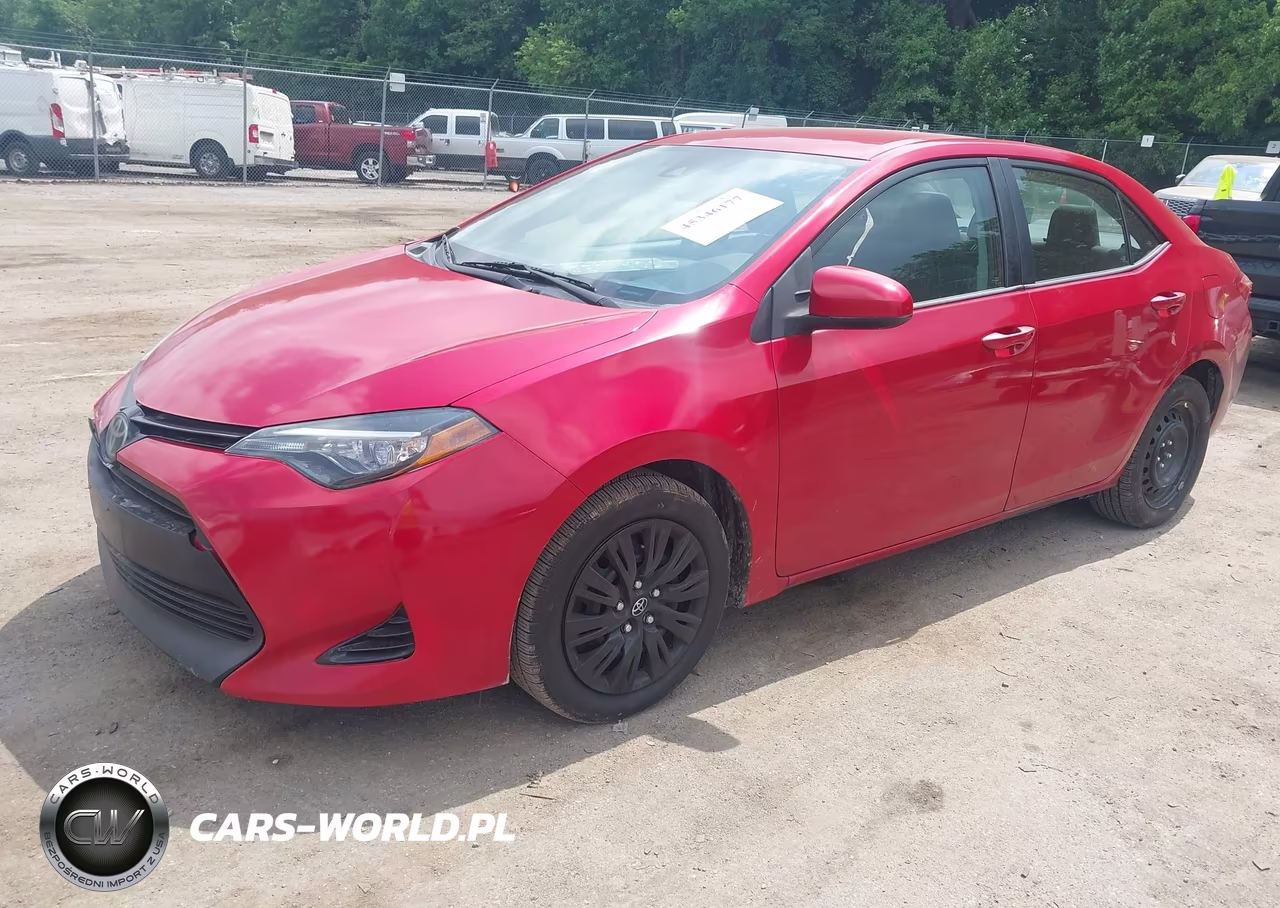 2018 Toyota Corolla Le VIN:2T1BURHE8JC034468 - 2