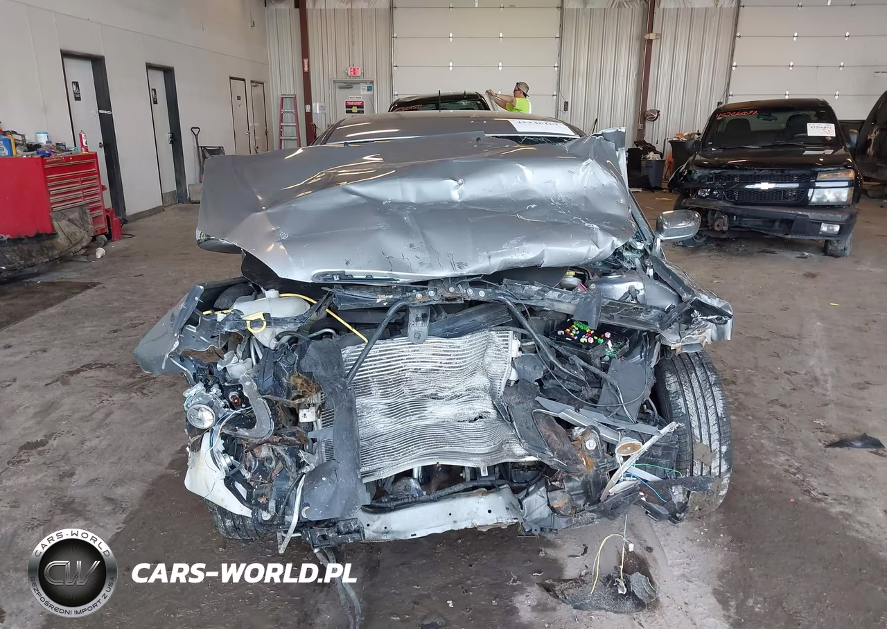 2014 Chrysler 200 Touring VIN:1C3CCBBB2EN150382 - 12