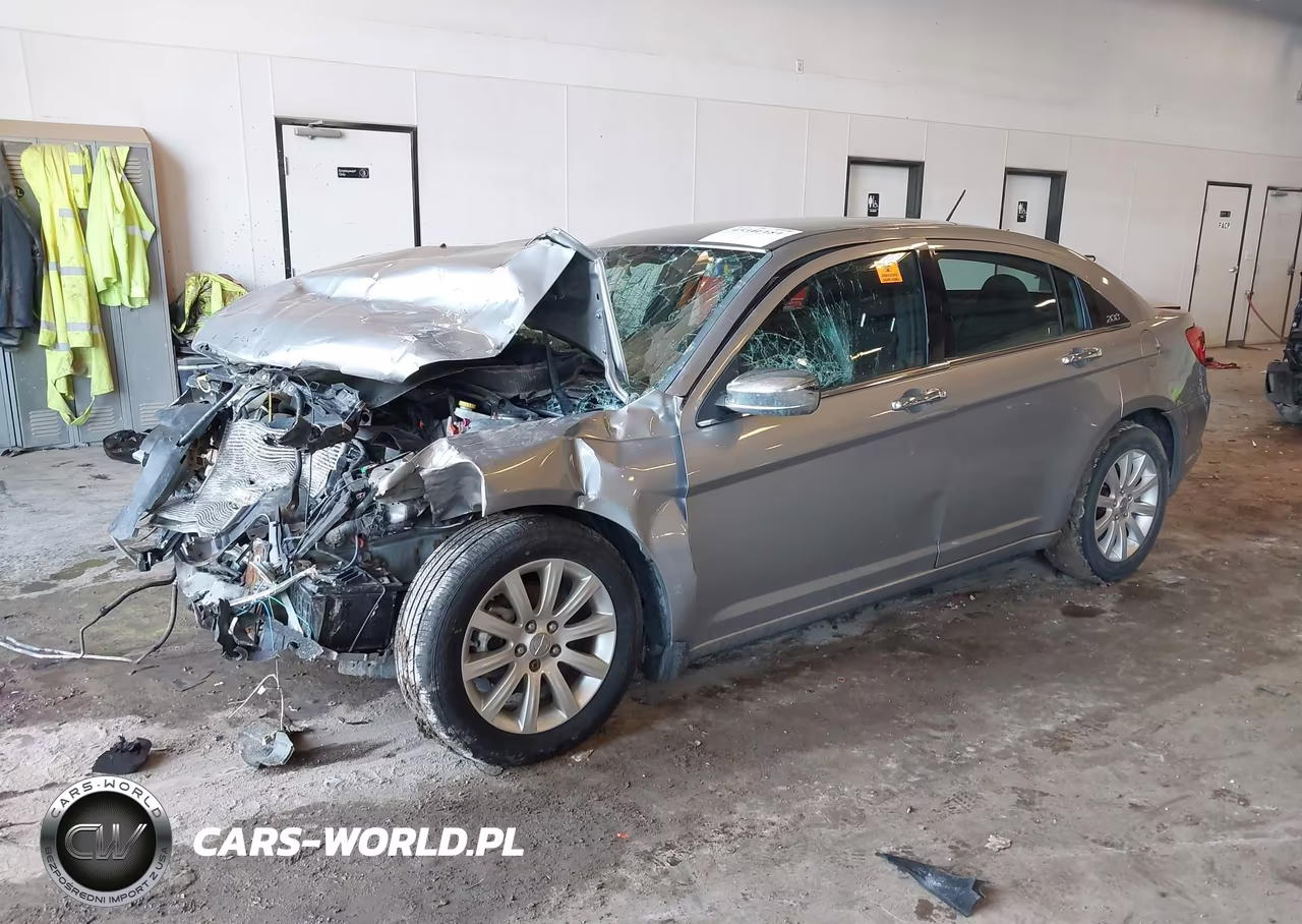 2014 Chrysler 200 Touring VIN:1C3CCBBB2EN150382 - 2