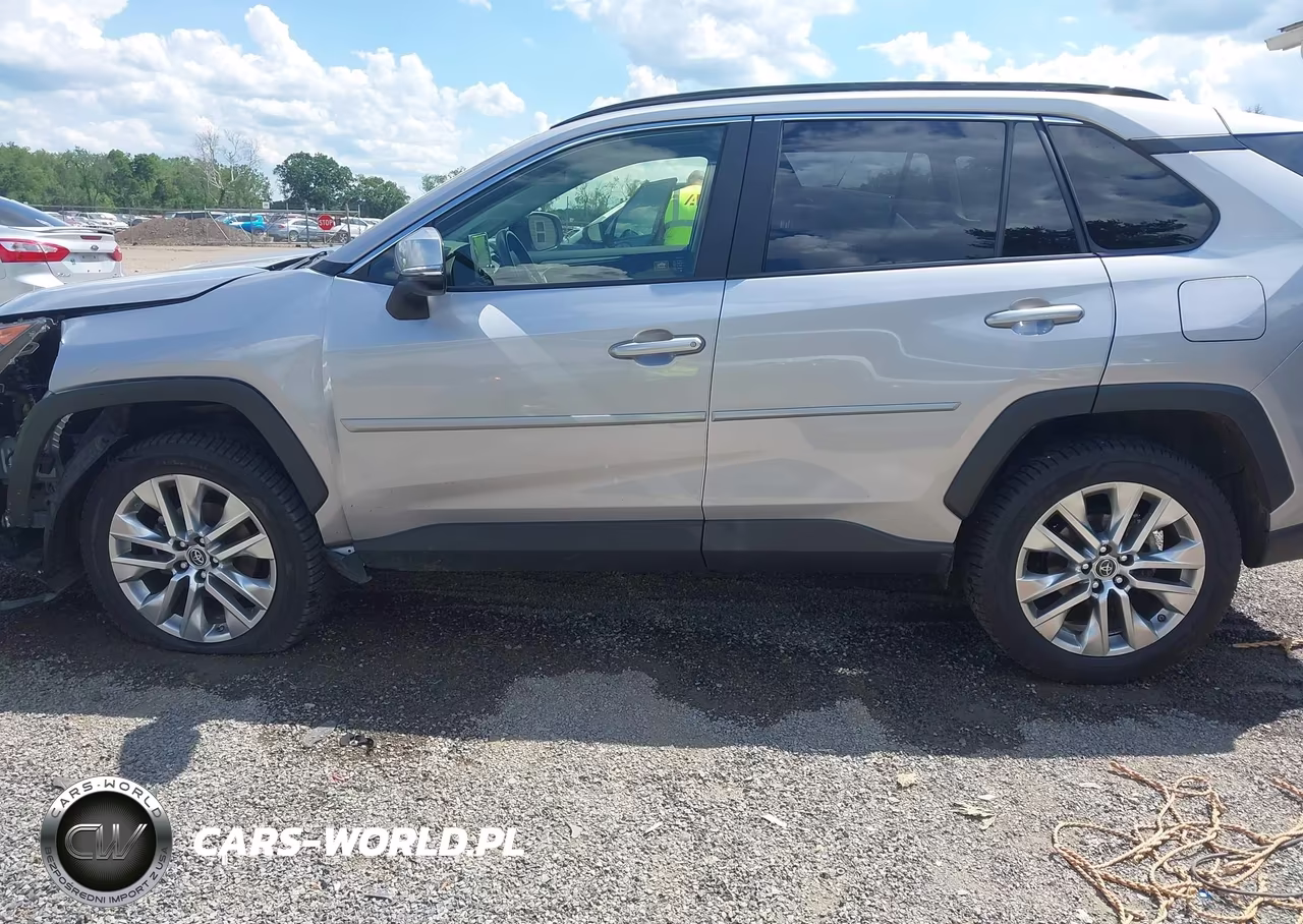 2019 Toyota Rav4 Xle Premium VIN:JTMA1RFV5KD036187 - 15