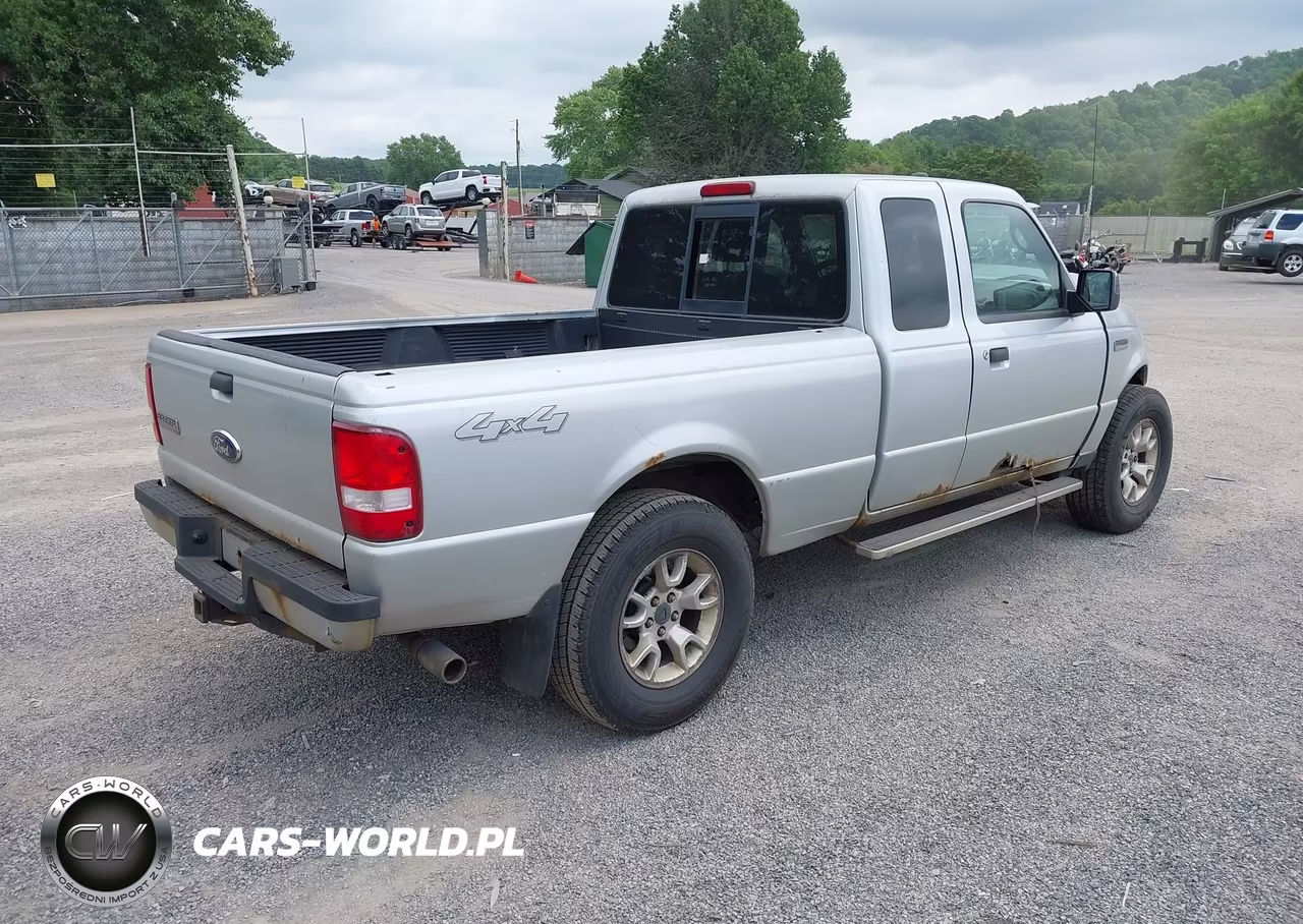 2011 Ford Ranger Xlt VIN:1FTLR4FE7BPA61286 - 4