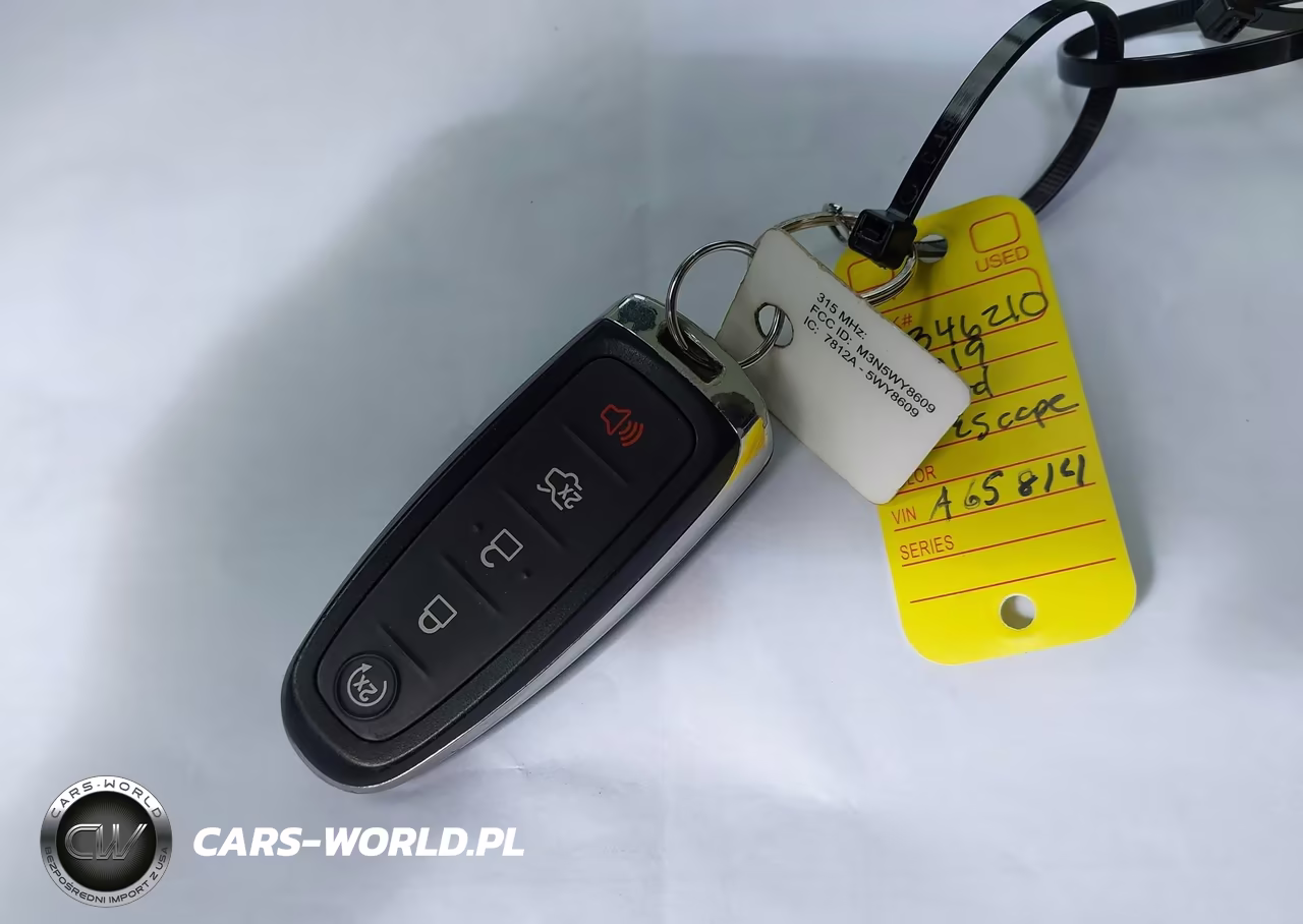 2019 Ford Escape Se VIN:1FMCU9GD6KUA65814 - 11
