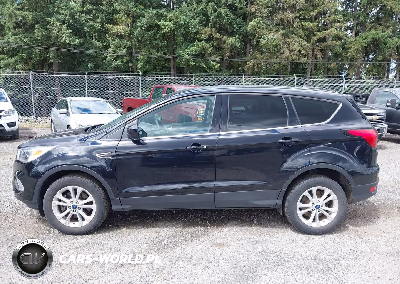 2019 Ford Escape Se VIN:1FMCU9GD6KUA65814 - 14
