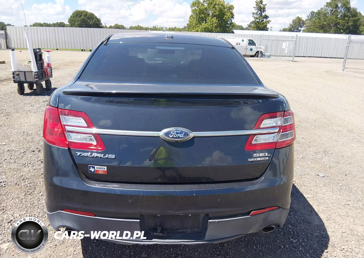 2017 Ford Taurus Sel VIN:1FAHP2E88HG118654 - 16