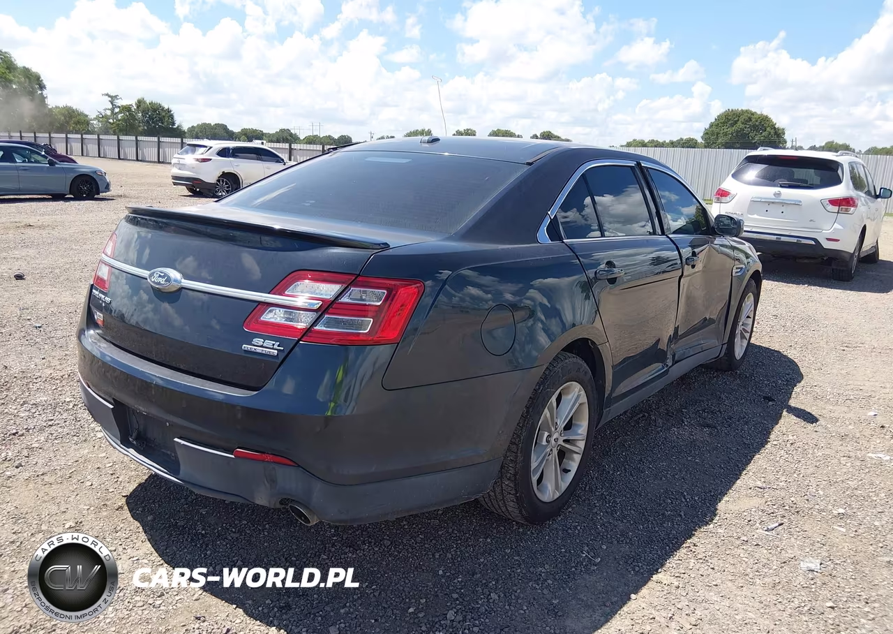 2017 Ford Taurus Sel VIN:1FAHP2E88HG118654 - 4