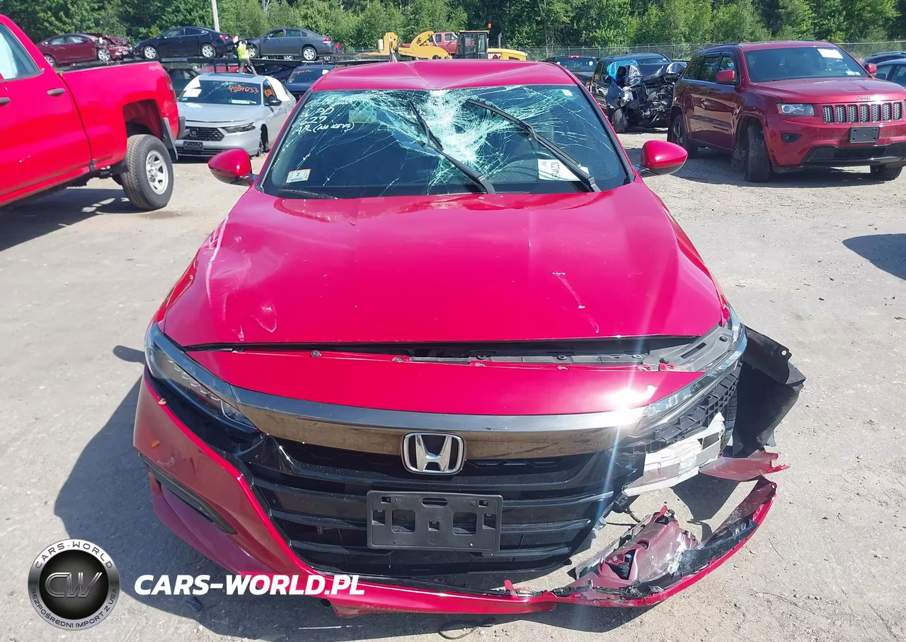 2018 Honda Accord Sport VIN:1HGCV1F31JA016629 - 18