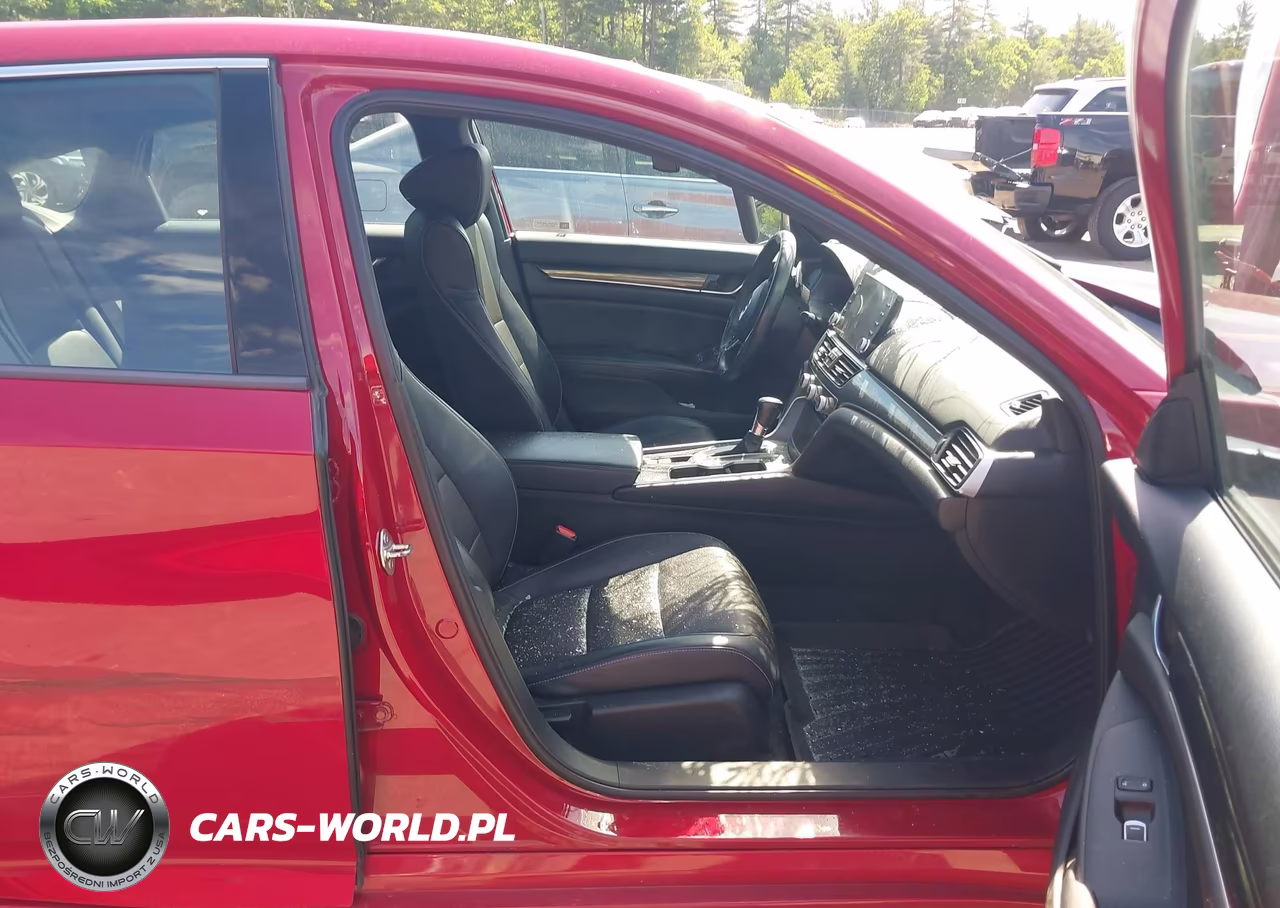 2018 Honda Accord Sport VIN:1HGCV1F31JA016629 - 5