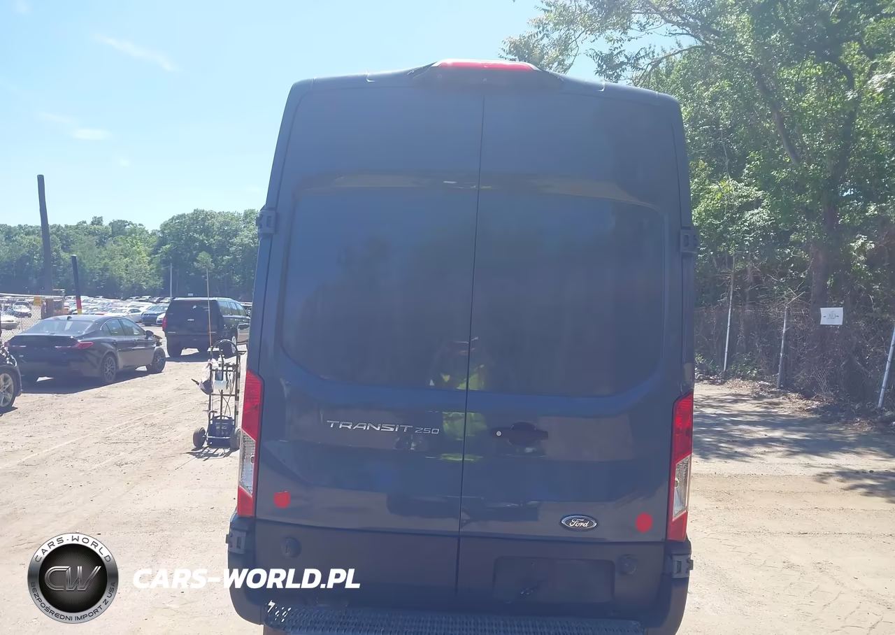 2019 Ford Transit-250 VIN:1FTYR3XM3KKA97138 - 15