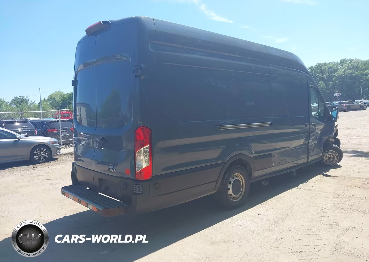 2019 Ford Transit-250 VIN:1FTYR3XM3KKA97138 - 4