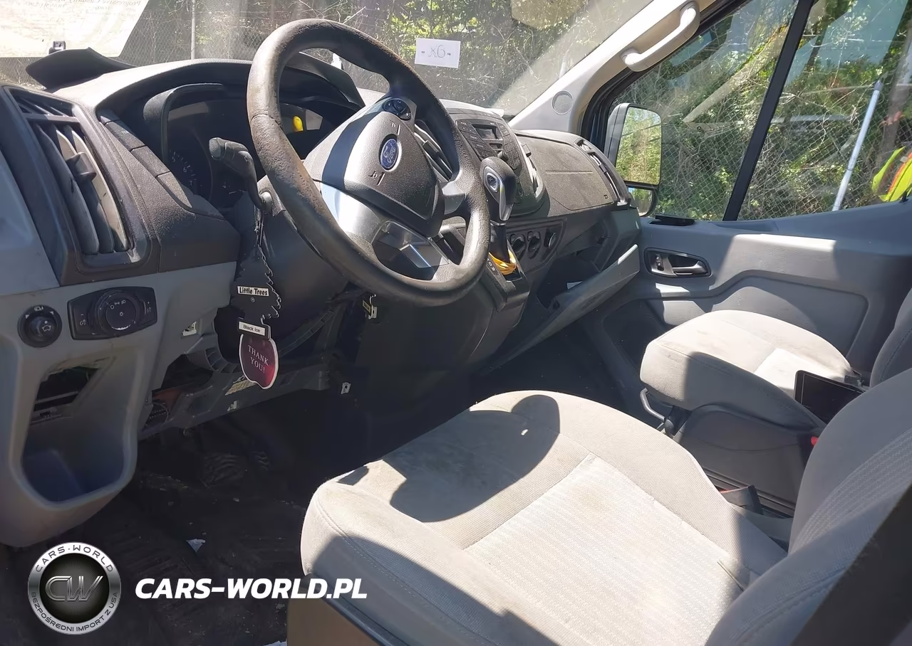 2019 Ford Transit-250 VIN:1FTYR3XM3KKA97138 - 5