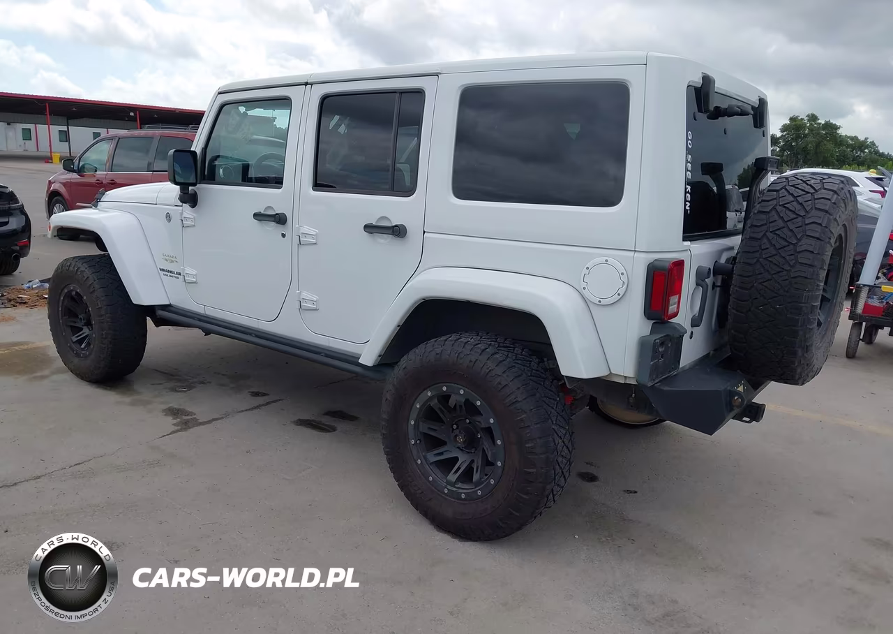 2013 Jeep Wrangler Unlimited Sahara VIN:1C4HJWEG5DL505013 - 3