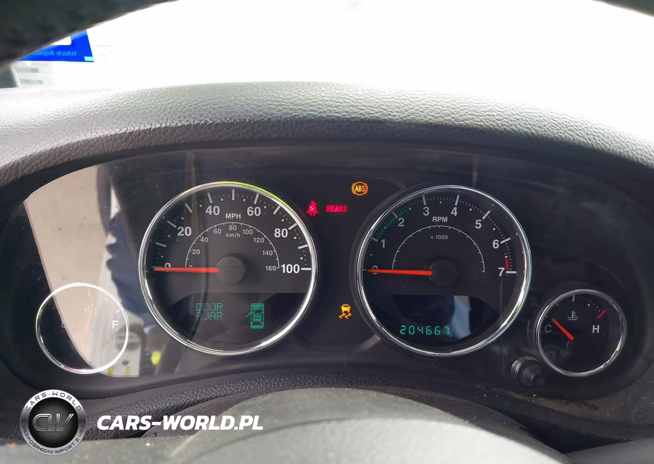 2013 Jeep Wrangler Unlimited Sahara VIN:1C4HJWEG5DL505013 - 7