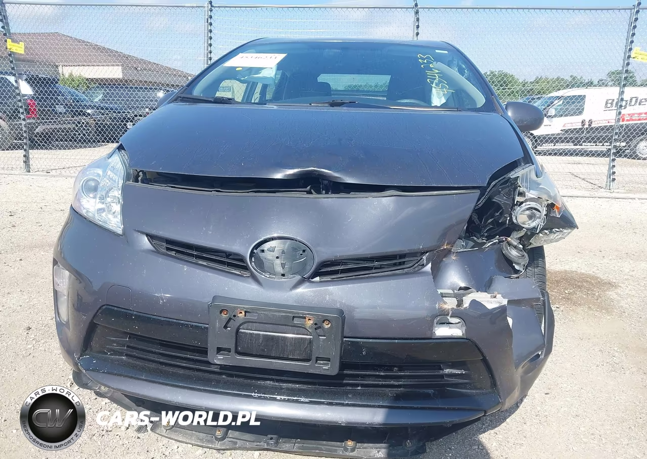 2015 Toyota Prius Three VIN:JTDKN3DU8F1890047 - 6