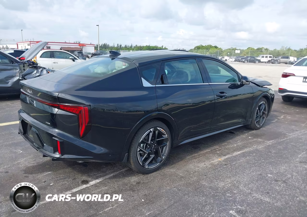 2025 Kia K4 Gt-Line VIN:3KPFW4DE6SE229718 - 4