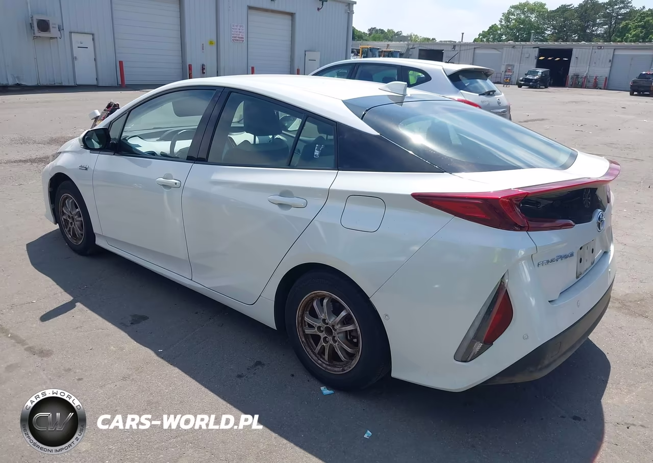 2017 Toyota Prius Prime Advanced VIN:JTDKARFP4H3008434 - 3