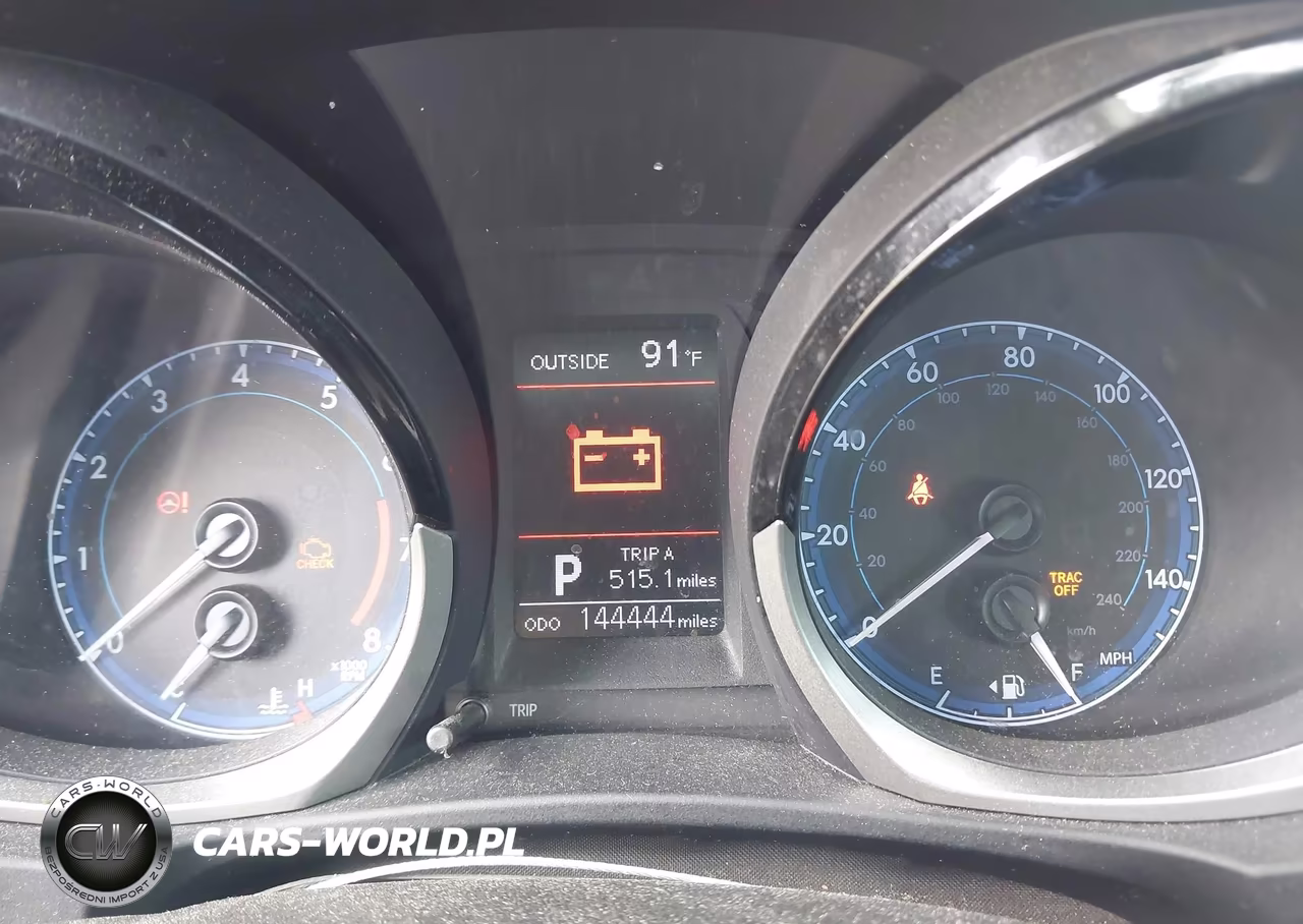 2015 Toyota Corolla S Plus VIN:5YFBURHE4FP261910 - 7
