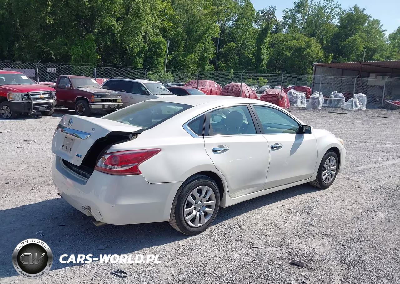 2013 Nissan Altima 2.5 S VIN:1N4AL3AP8DC116534 - 4