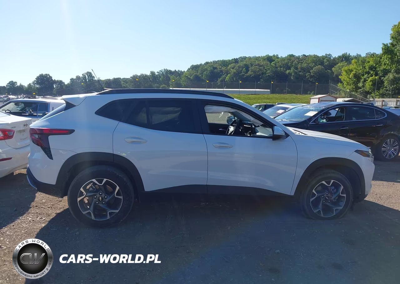 2025 Chevrolet Trax Fwd Lt VIN:KL77LHEP8SC175671 - 13