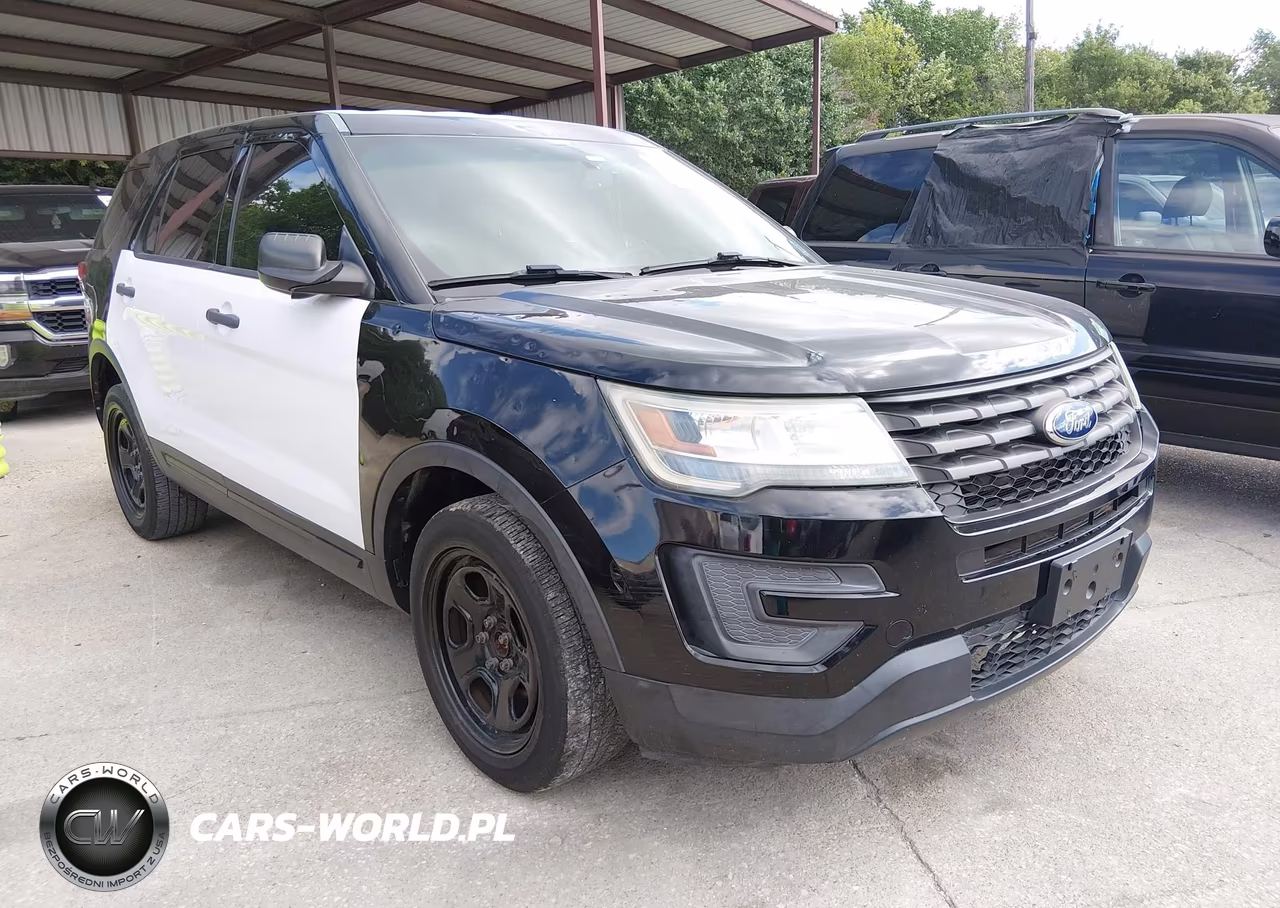2016 Ford Utility Police Interceptor – zdjęcie 1 z 16