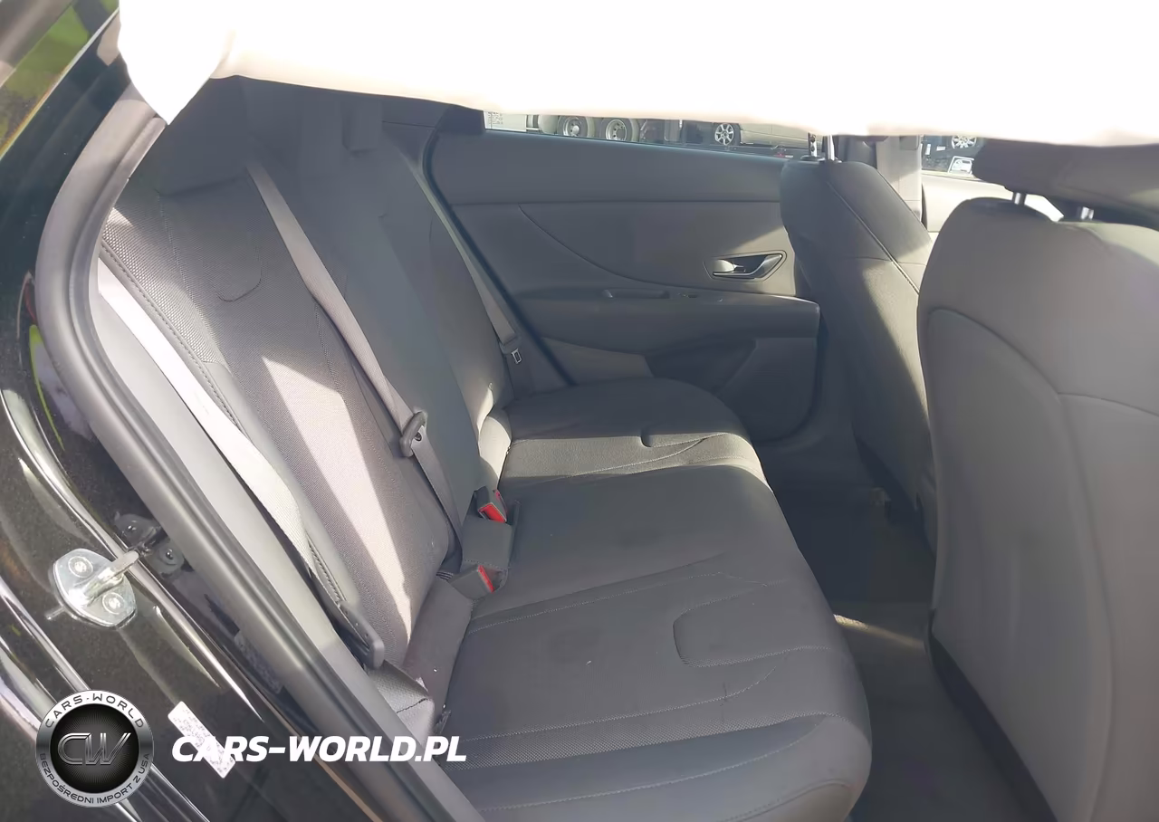 2021 Hyundai Elantra Se VIN:KMHLL4AG3MU149889 - 8