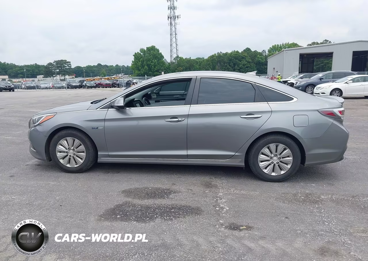 2017 Hyundai Sonata Hybrid Se VIN:KMHE24L16HA059762 - 14