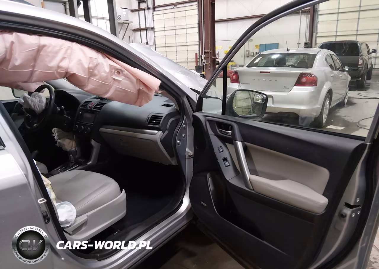 2015 Subaru Forester 2.5I Touring VIN:JF2SJAWC0FH426828 - 5