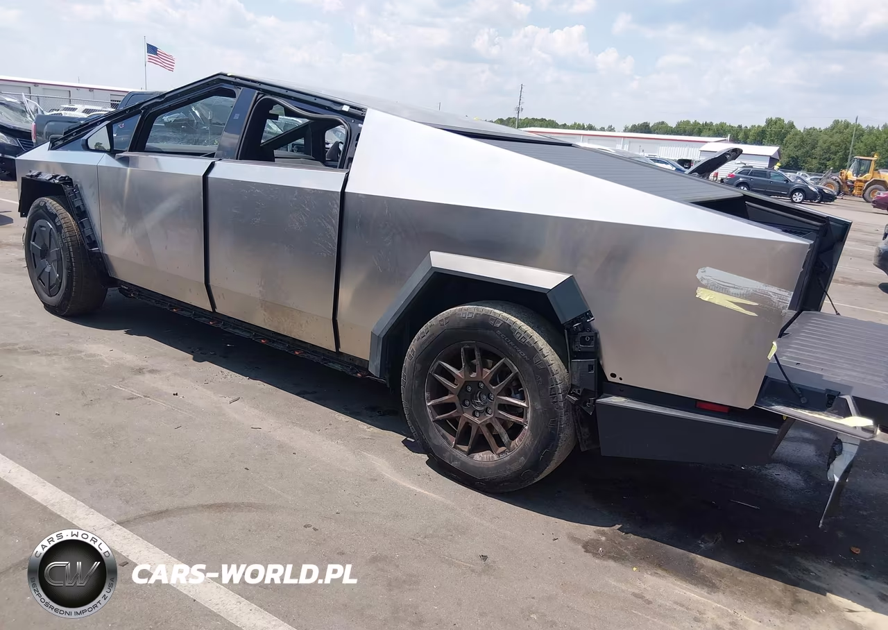2025 Tesla Cybertruck All-Wheel Drive VIN:7G2CEHED0SA071982 - 3