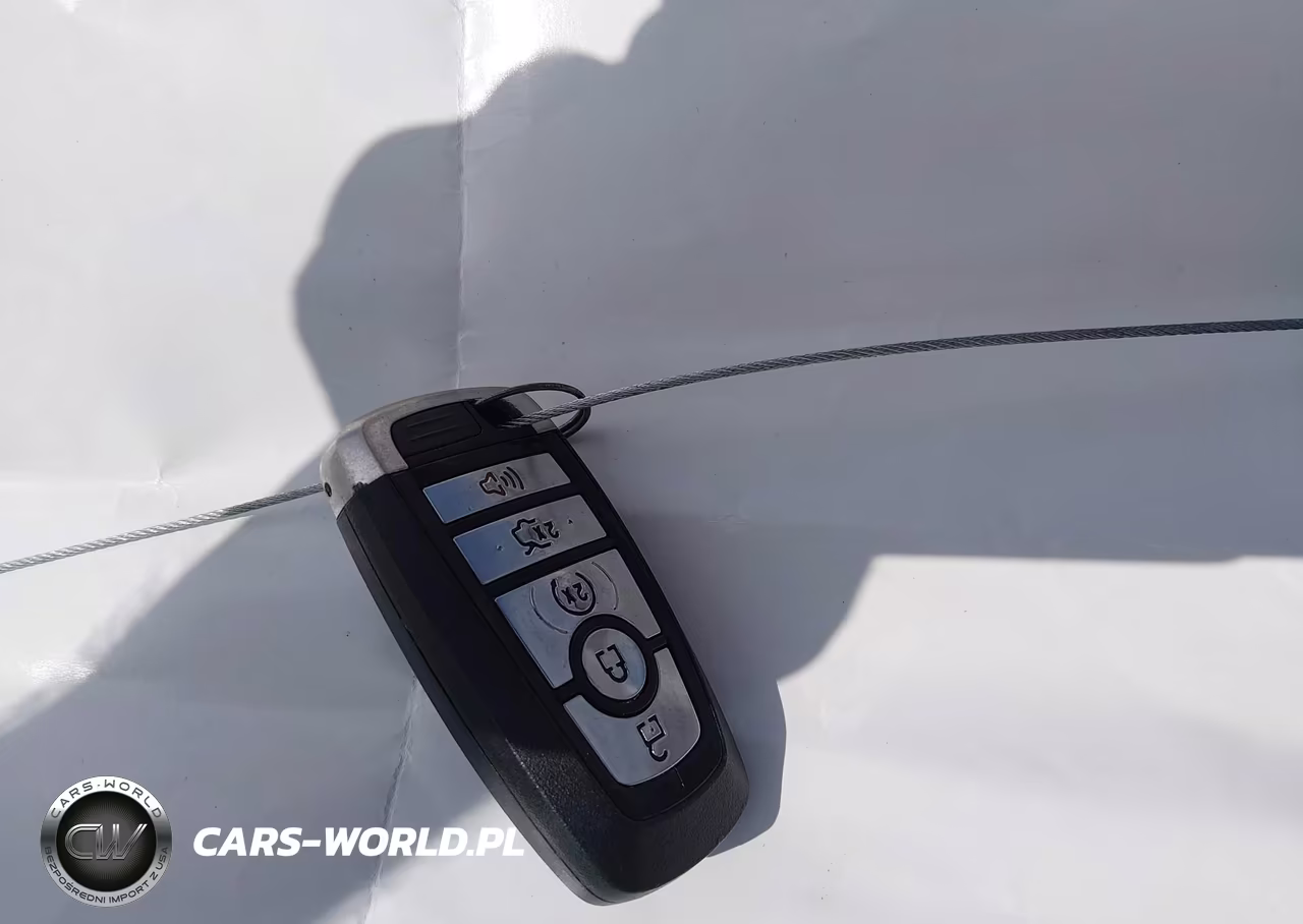 2019 Ford Mustang Ecoboost Premium VIN:1FA6P8THXK5195610 - 11