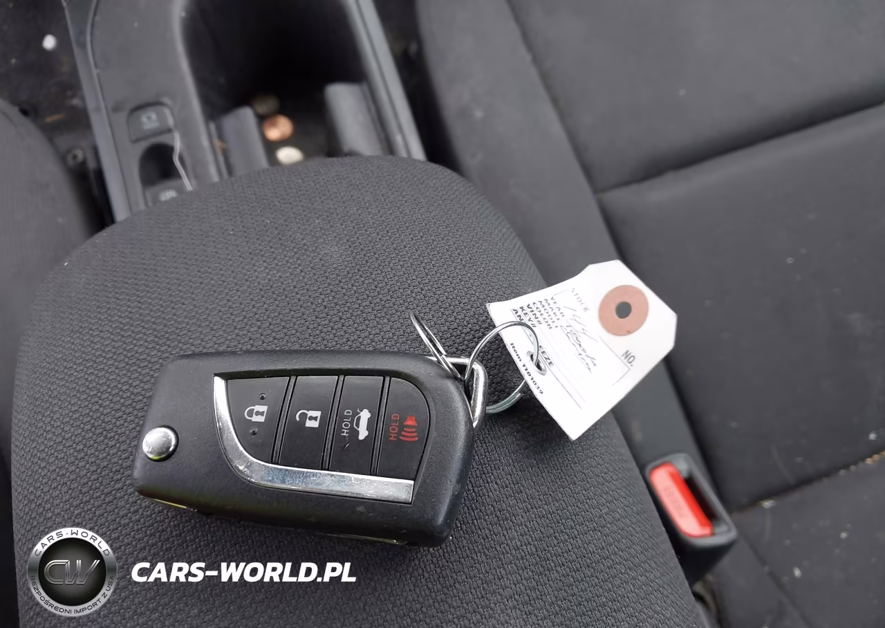 2025 Toyota Corolla Le VIN:5YFB4MDE6SP272457 - 11