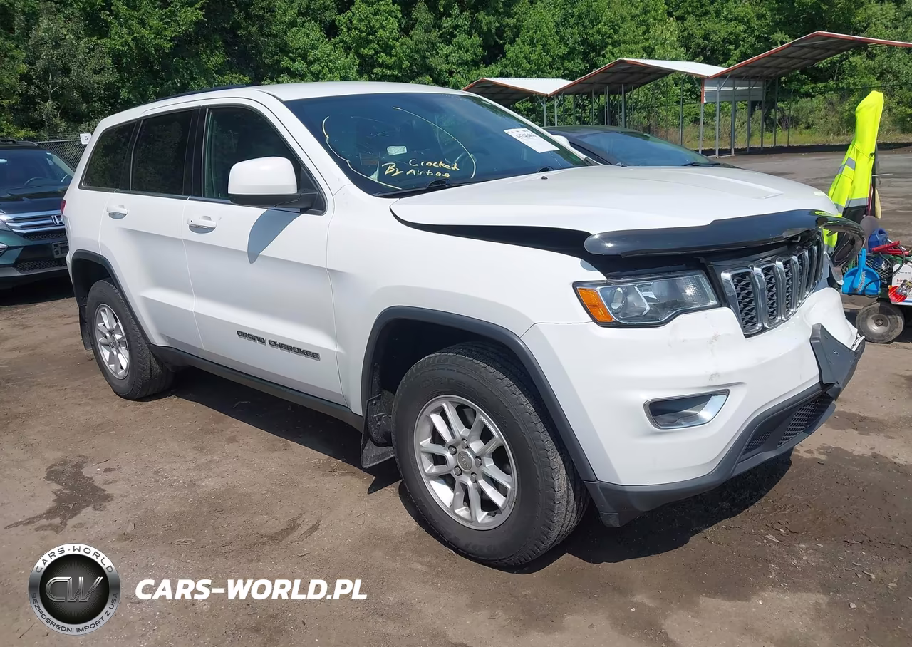 2019 Jeep Grand Cherokee Laredo 4X4
