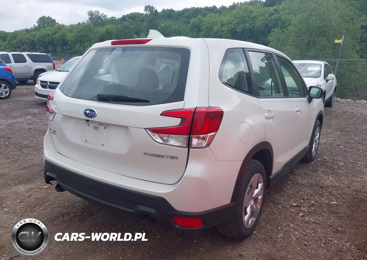 2019 Subaru Forester VIN:JF2SKAAC1KH460114 - 4