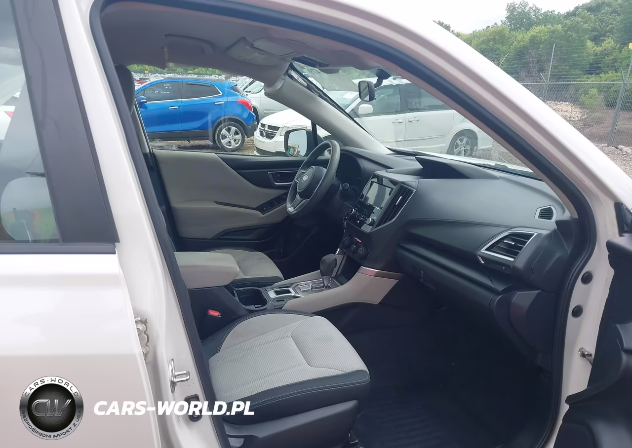 2019 Subaru Forester VIN:JF2SKAAC1KH460114 - 5