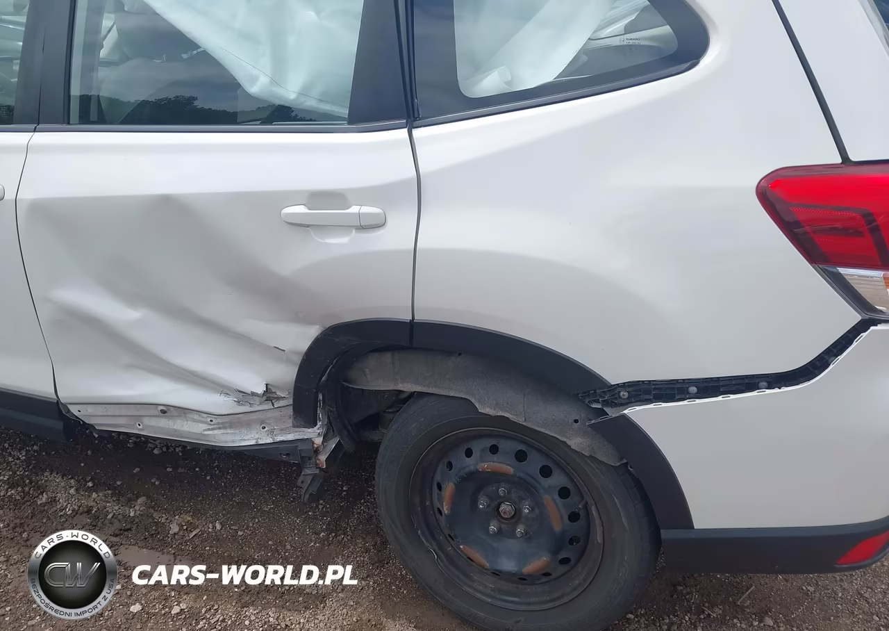 2019 Subaru Forester VIN:JF2SKAAC1KH460114 - 6