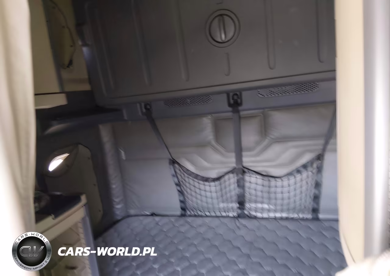 2016 Freightliner Cascadia 125 VIN:3AKJGLD5XGSHD3264 - 6