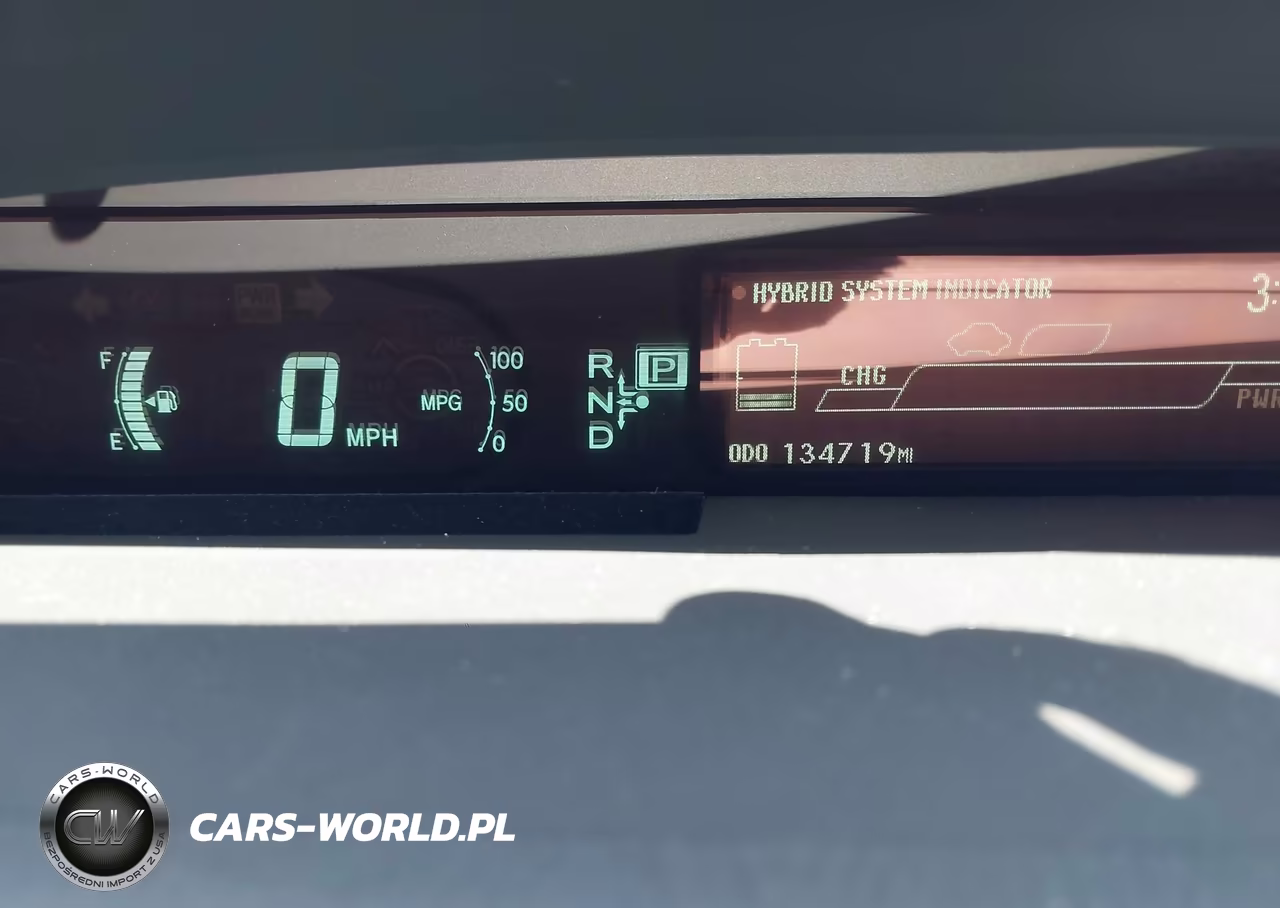 2015 Toyota Prius Two VIN:JTDKN3DU1F0468191 - 7