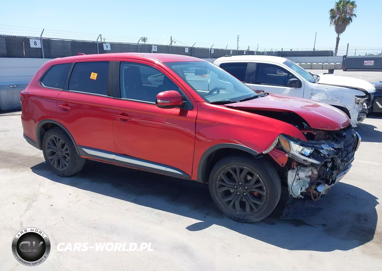 2018 Mitsubishi Outlander Le-Se-Sel – zdjęcie 1 z 16